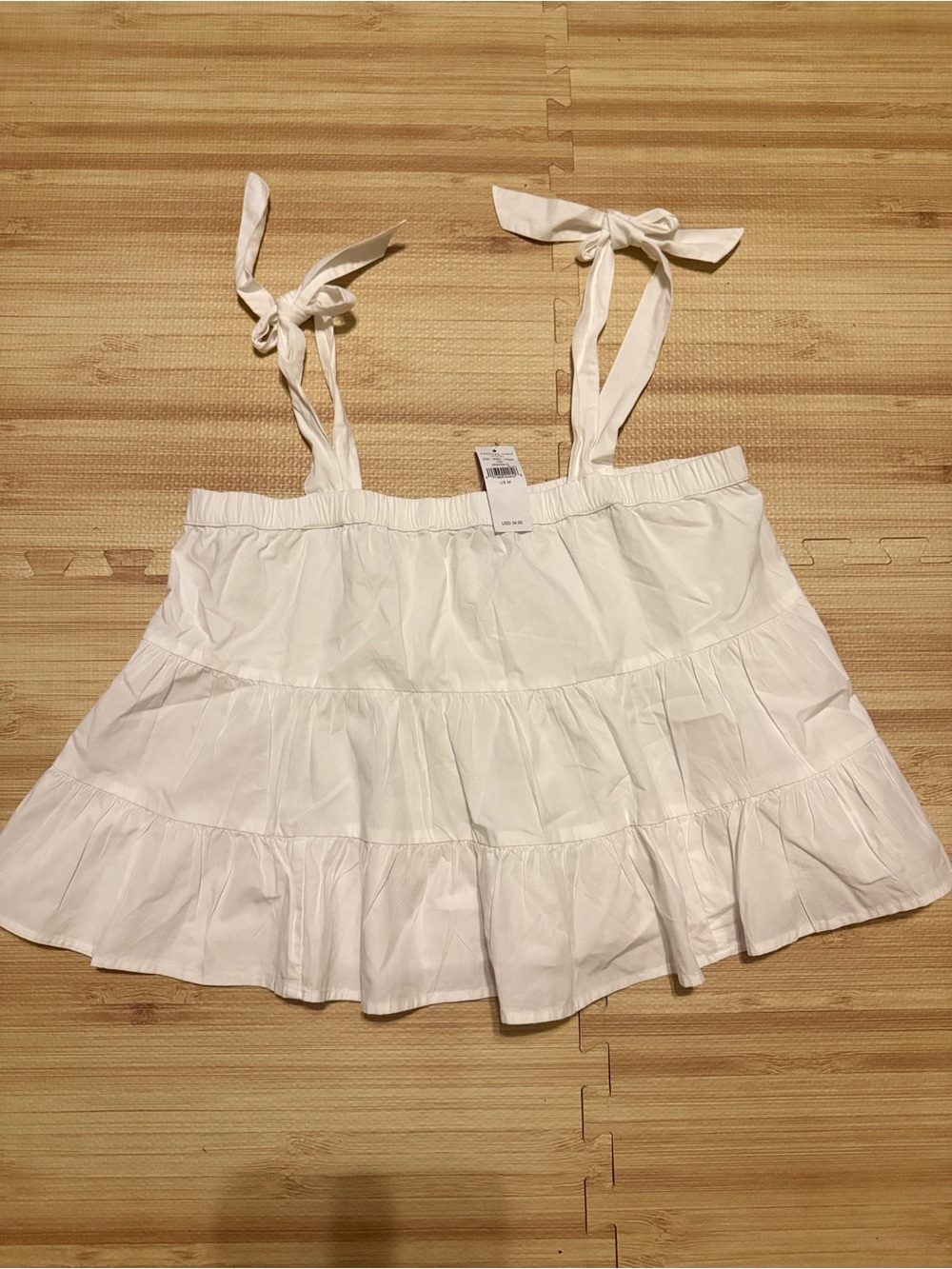 American Eagle white Cropped ruffle baby doll top adjustable tie straps Sz M NWT